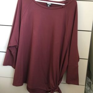 Off shoulder sweater with knot